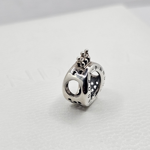 Authentic Pandora Charm - Picture 2 of 6